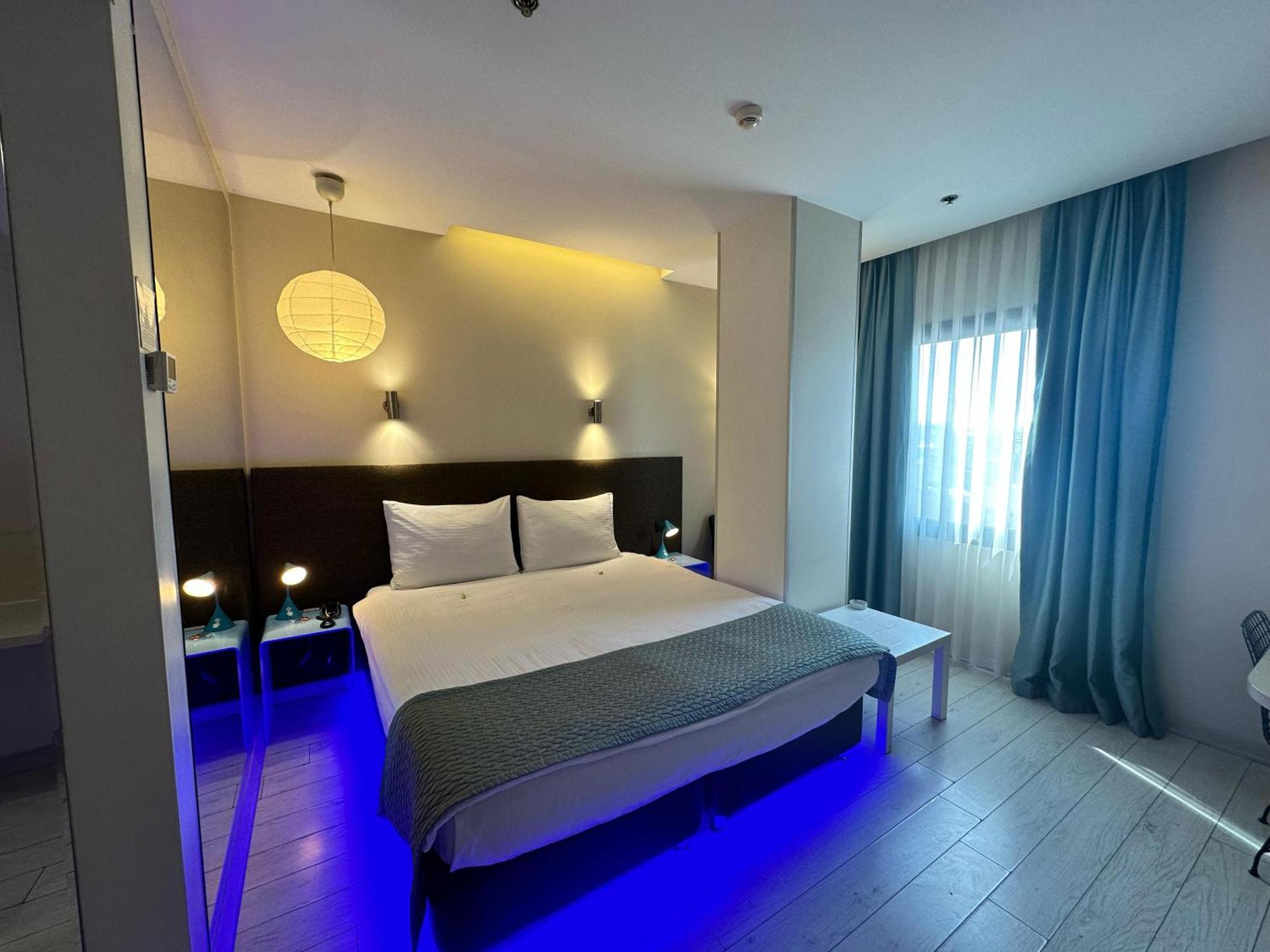 Tempo Hotel 4Levent Istanbul Exterior photo