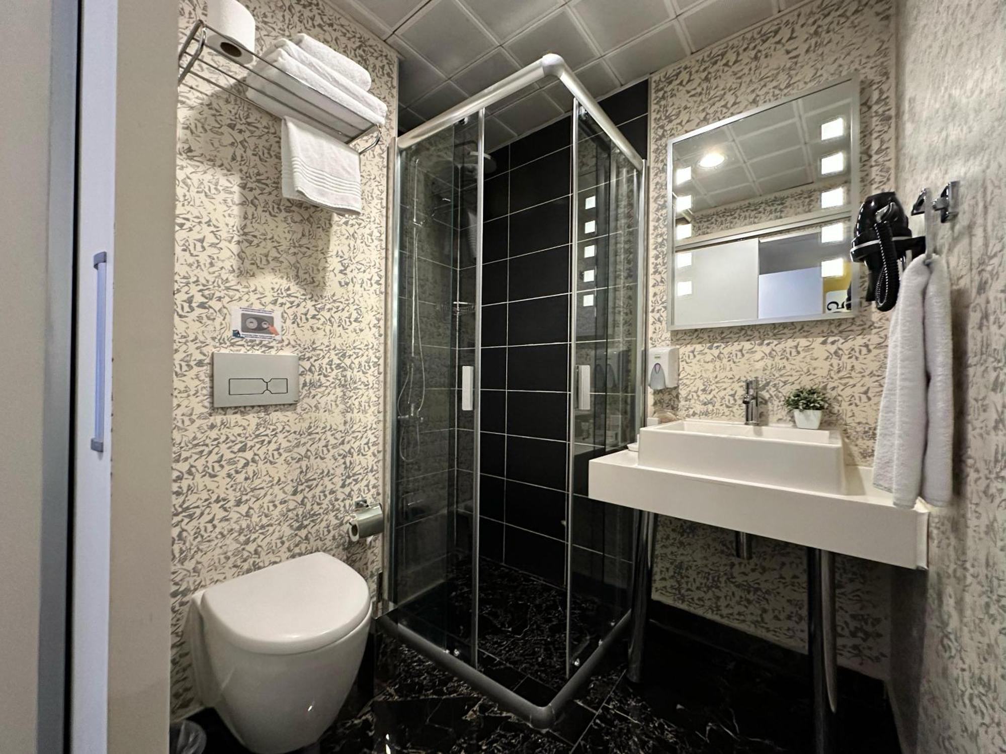 Tempo Hotel 4Levent Istanbul Exterior photo