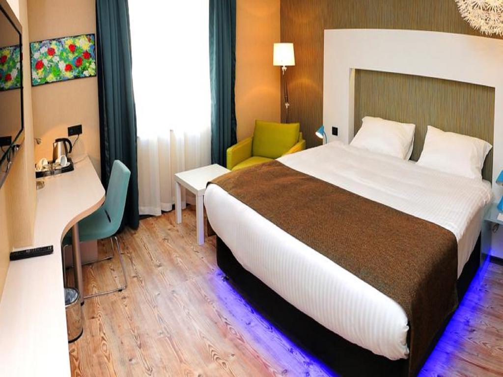 Tempo Hotel 4Levent Istanbul Exterior photo